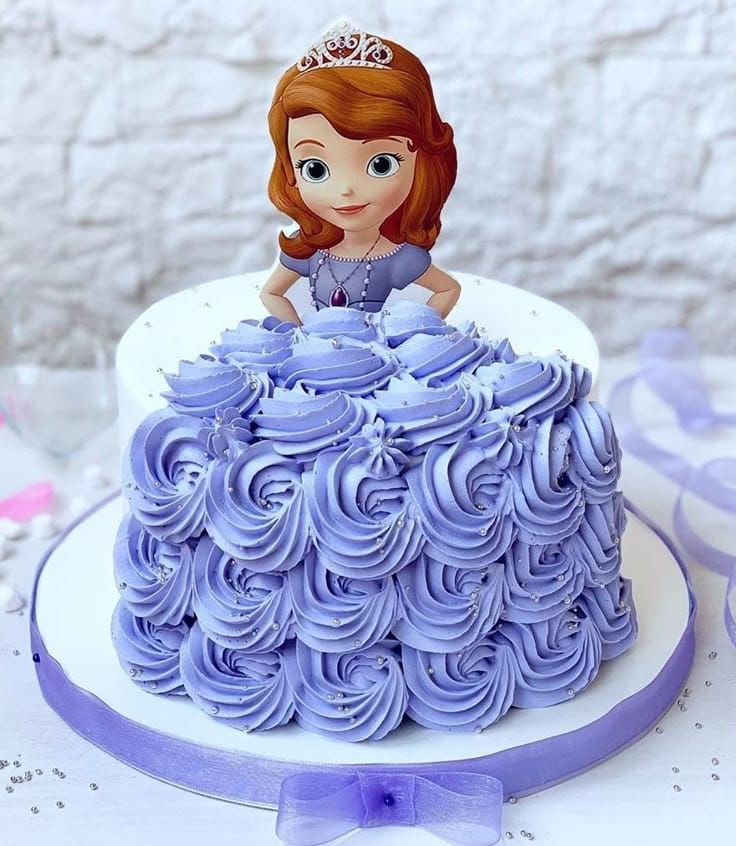 Princess Sofia cake