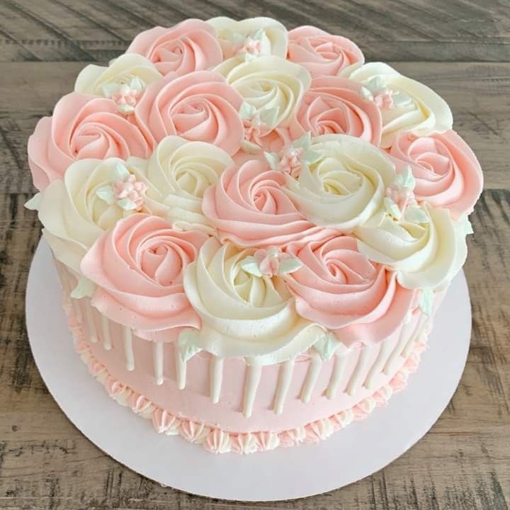Elegant Rose Swirl Eggless Cake